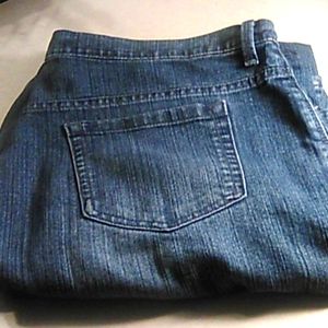 Gloria Vanderbilt jeans